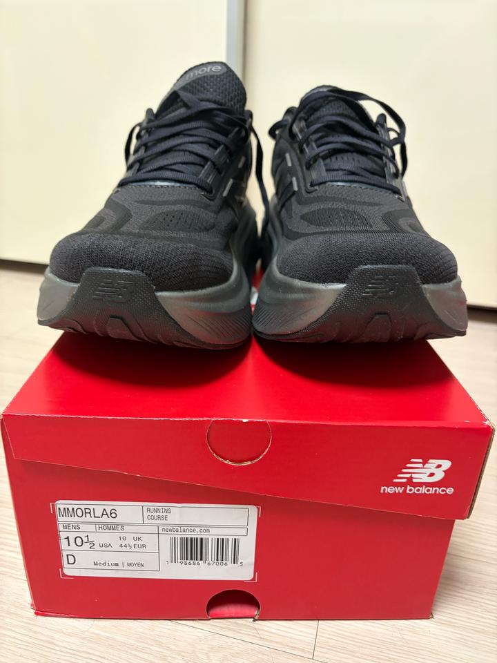 Продам кроссовки New Balance Fresh Foam X More V6 43.5-44