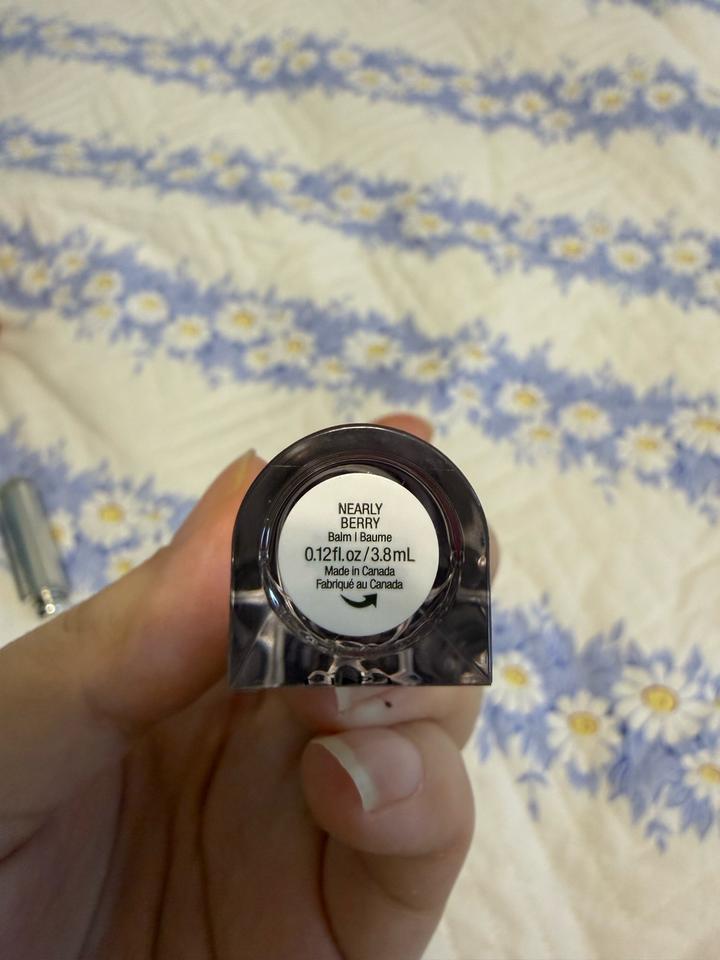 Блеск Rare Beauty ягодный