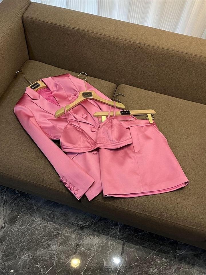 Двойка премиального качества цвета фуксия