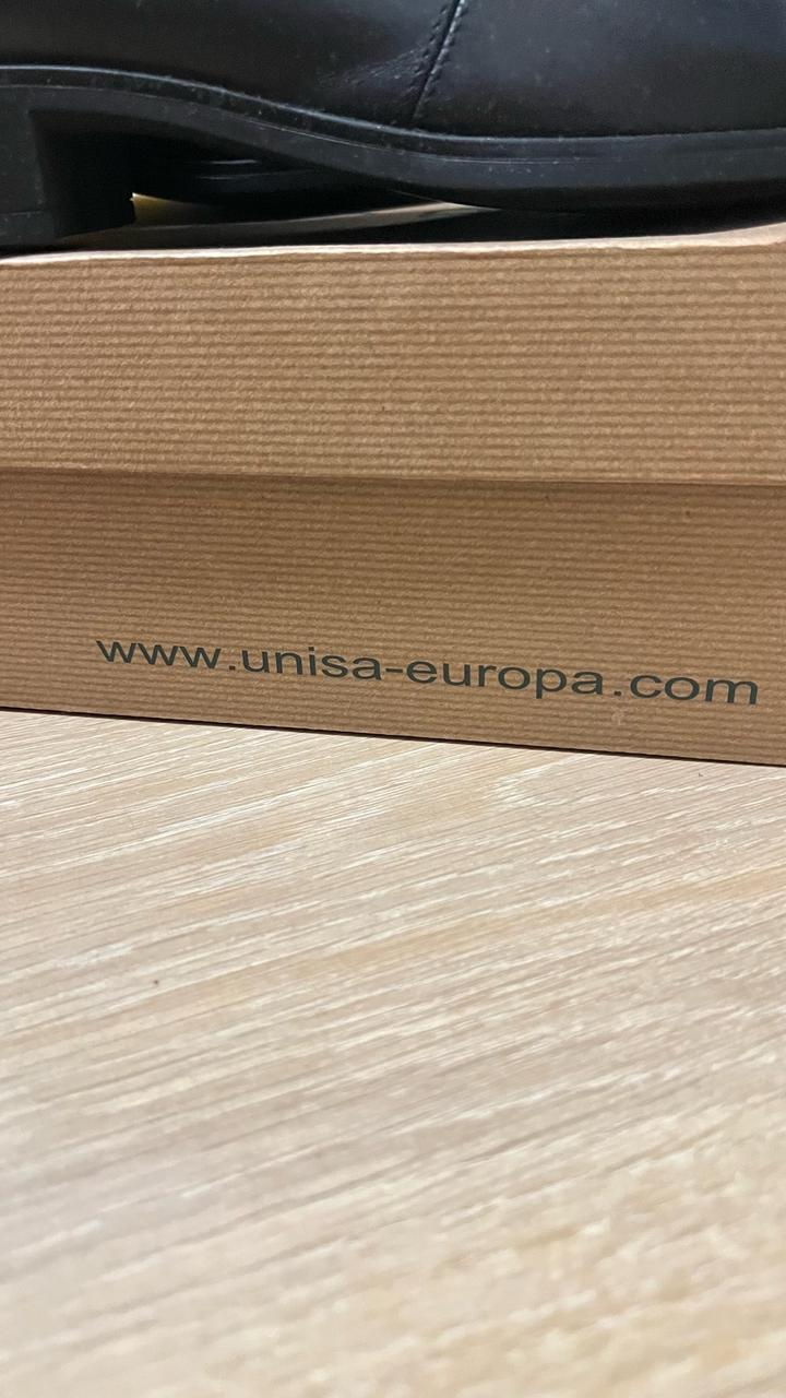 Лоферы Unisa Италия