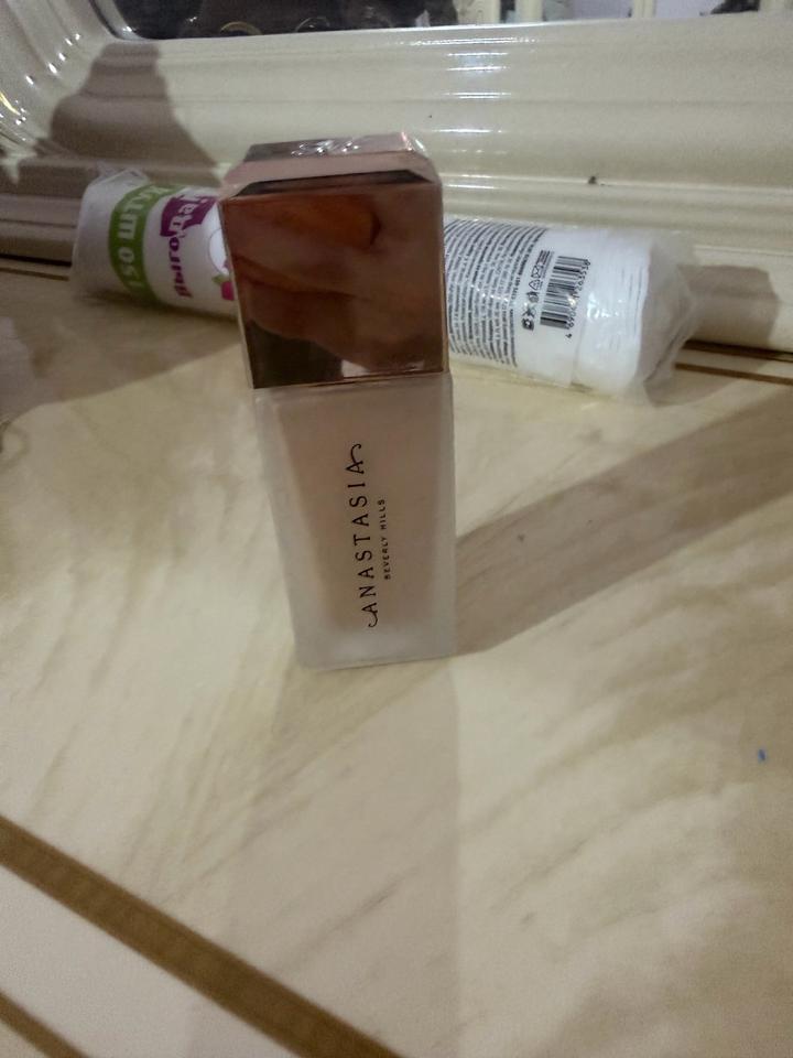Anastasia beverly hills тоналка