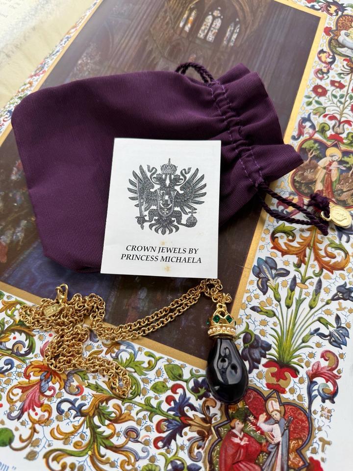 Винтажный кулон от Michaela von Habsburg