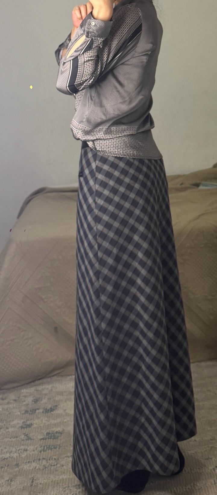 Юбка от бренда Faysosvaro