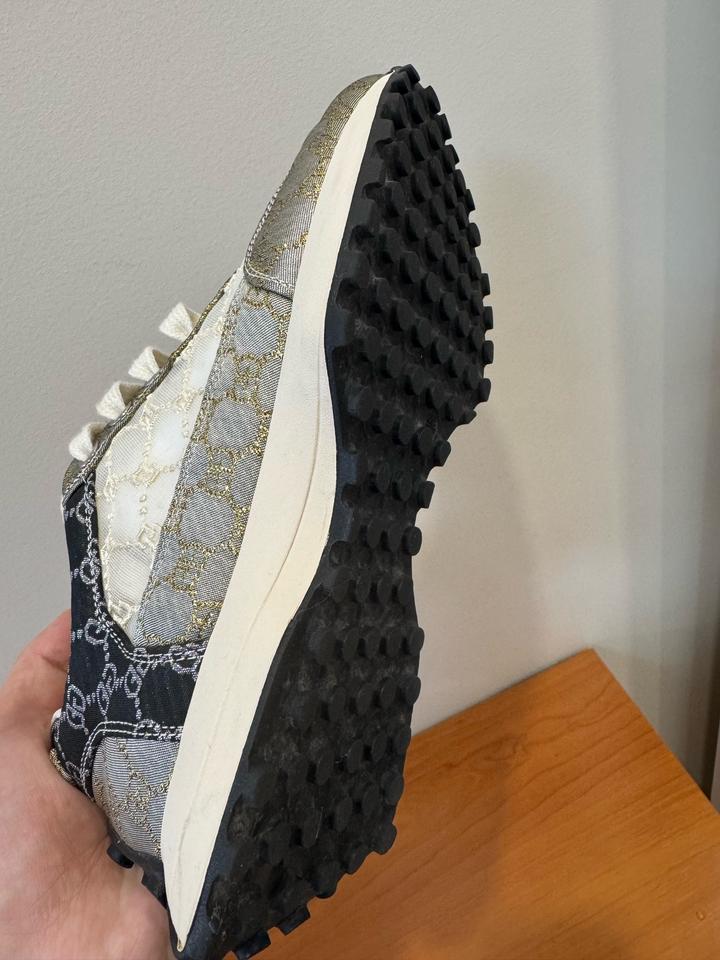 Летние кроссовки