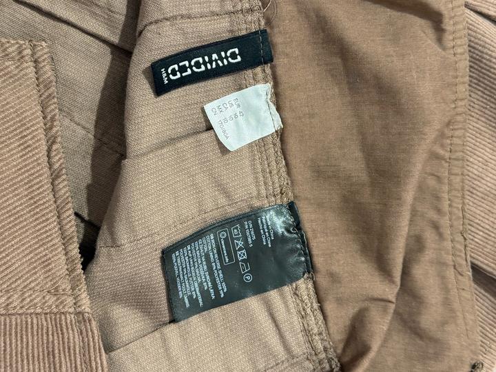 коричневая плиссированная юбка H&M