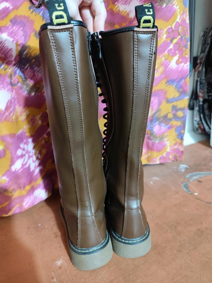 Женские сапоги из натуральной кожи 37