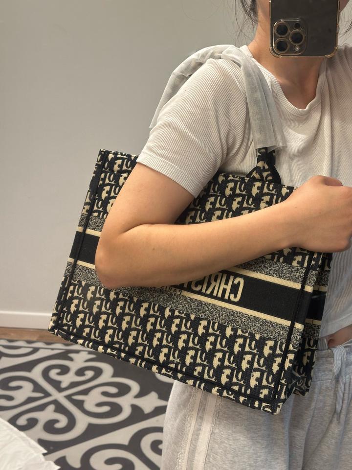 Dior самка