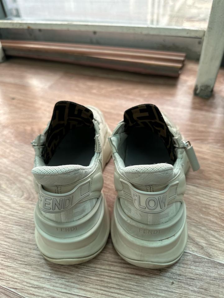 Кроссовки Fendi размер 38