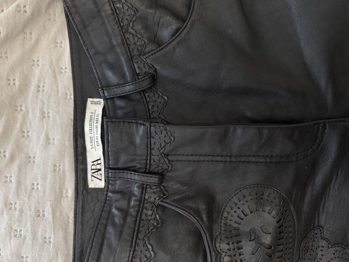 Zara studio кожаные брюки из нат. Кожи