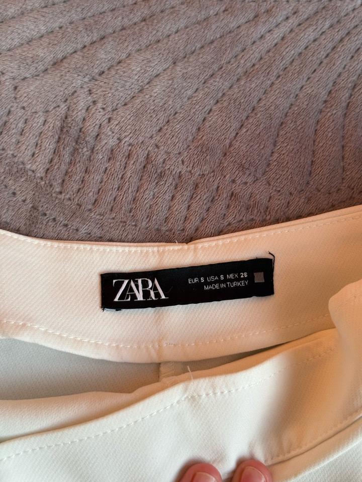 Белая юбка-шорты ZARA