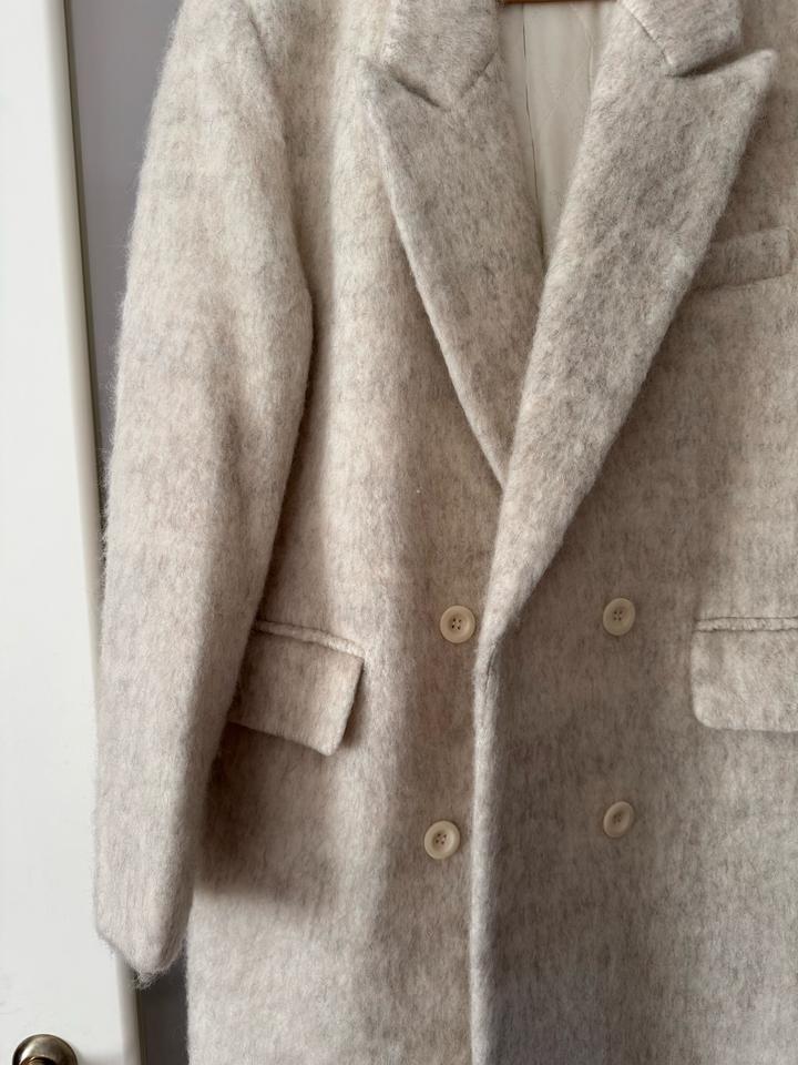 Шерстное стеганое пальто