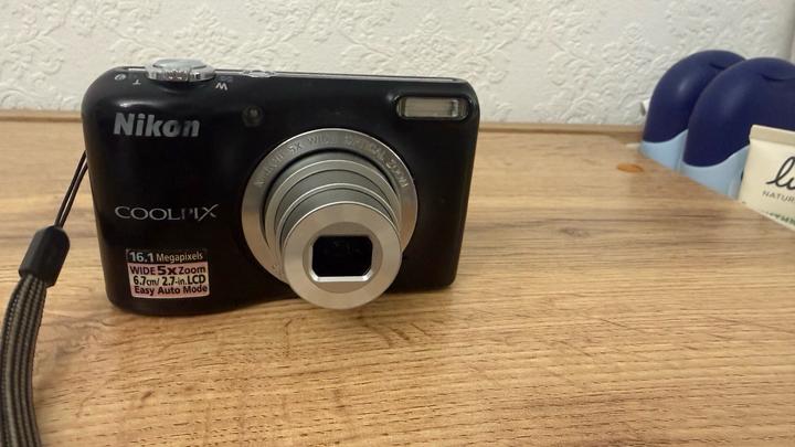 Фотоаппарат Nikon Coolpix l27