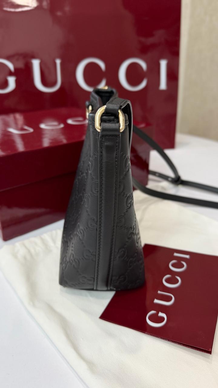 Сумка Gucci GG Emblem nano bucket bag