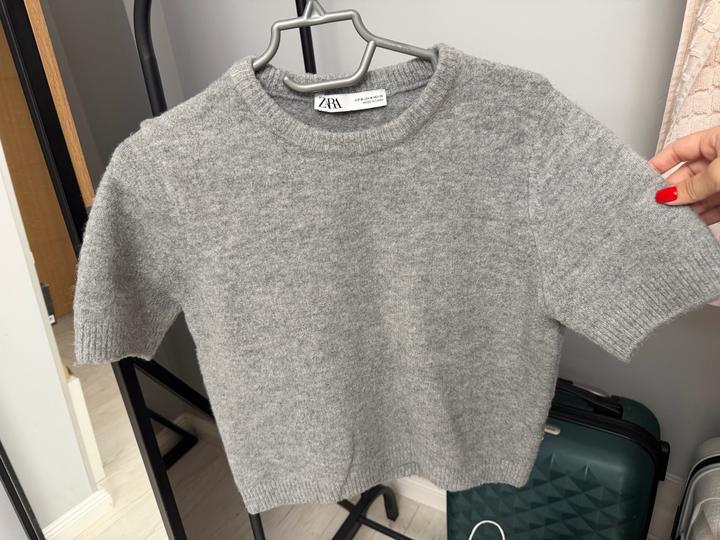 Кофта от Zara