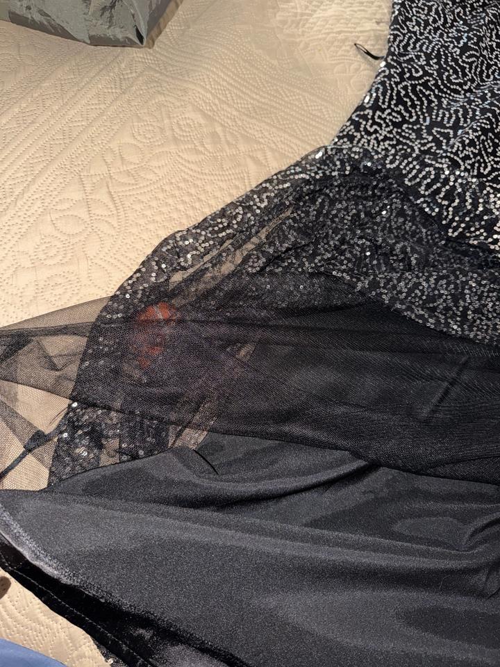 Платье с палетками 42 размер , Кыргызстан.