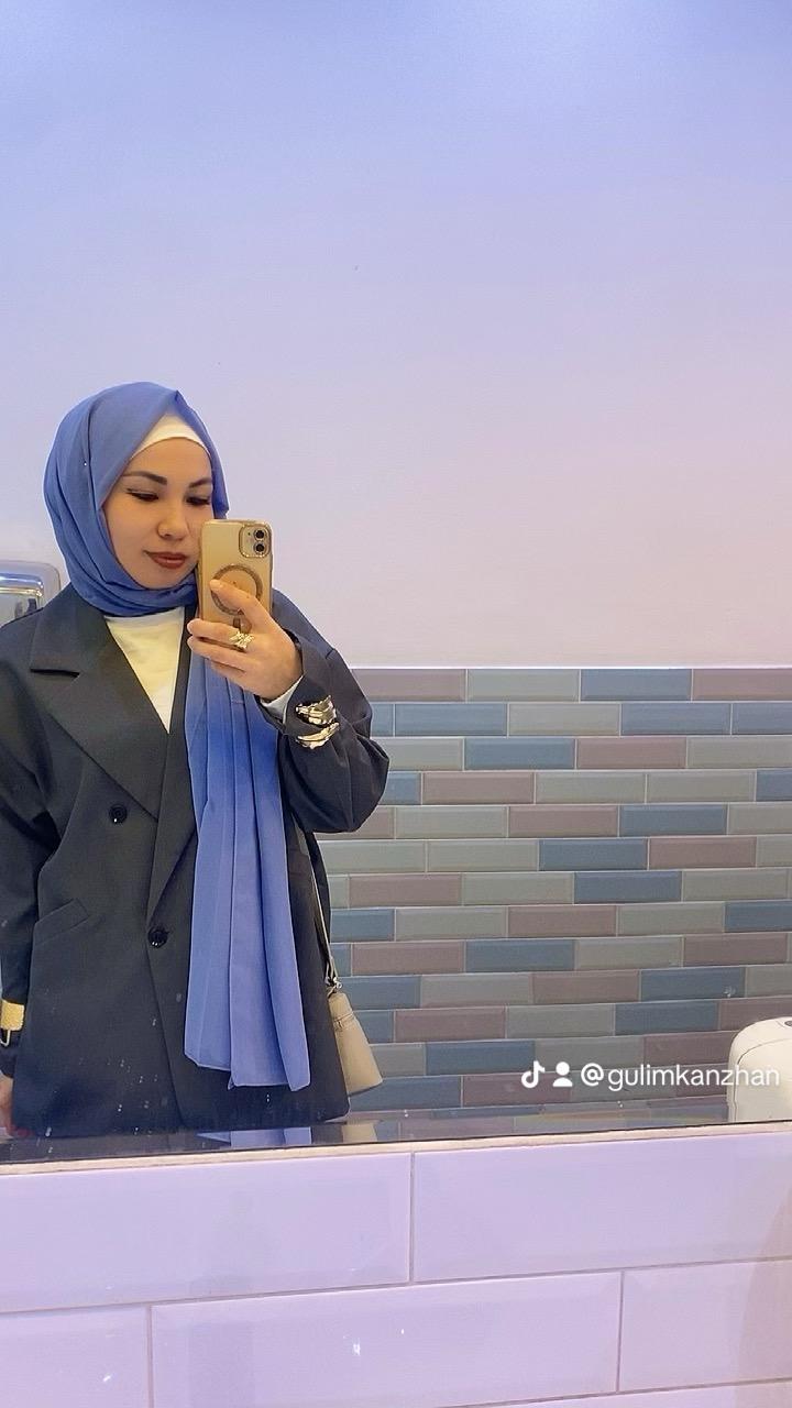 Пиджак серого цвета