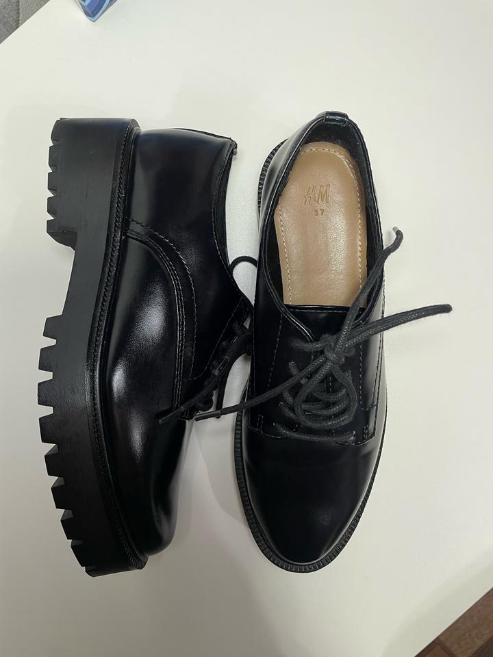 Низкие ботинки H&M