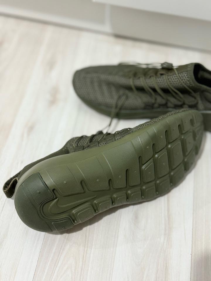 Nike оригинал новые кроссовки