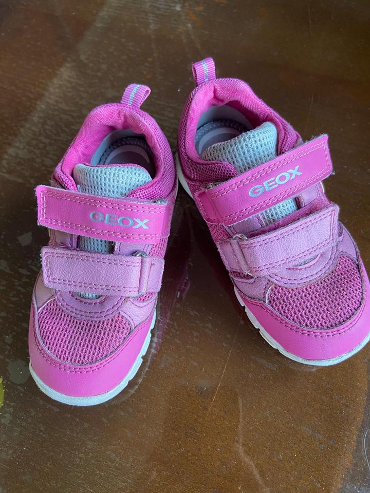 Детские кроссовки Geox