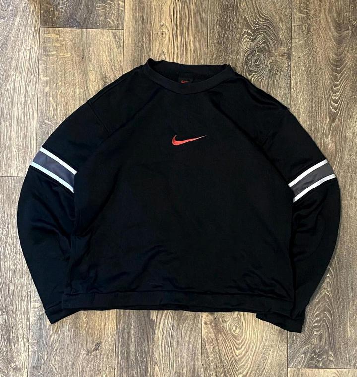 Nike свитшот оригинал.Nike sweatshirt