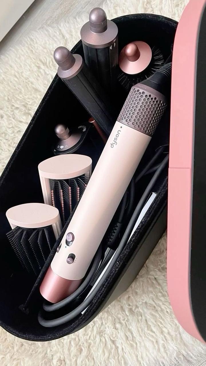 Dyson фен стайлер