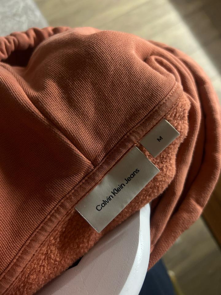 Худи Calvin Klein