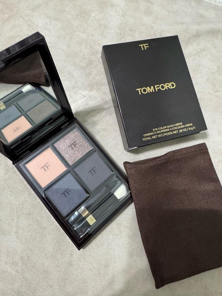 Палетка теней Tom Ford 46 Iconic smoke
