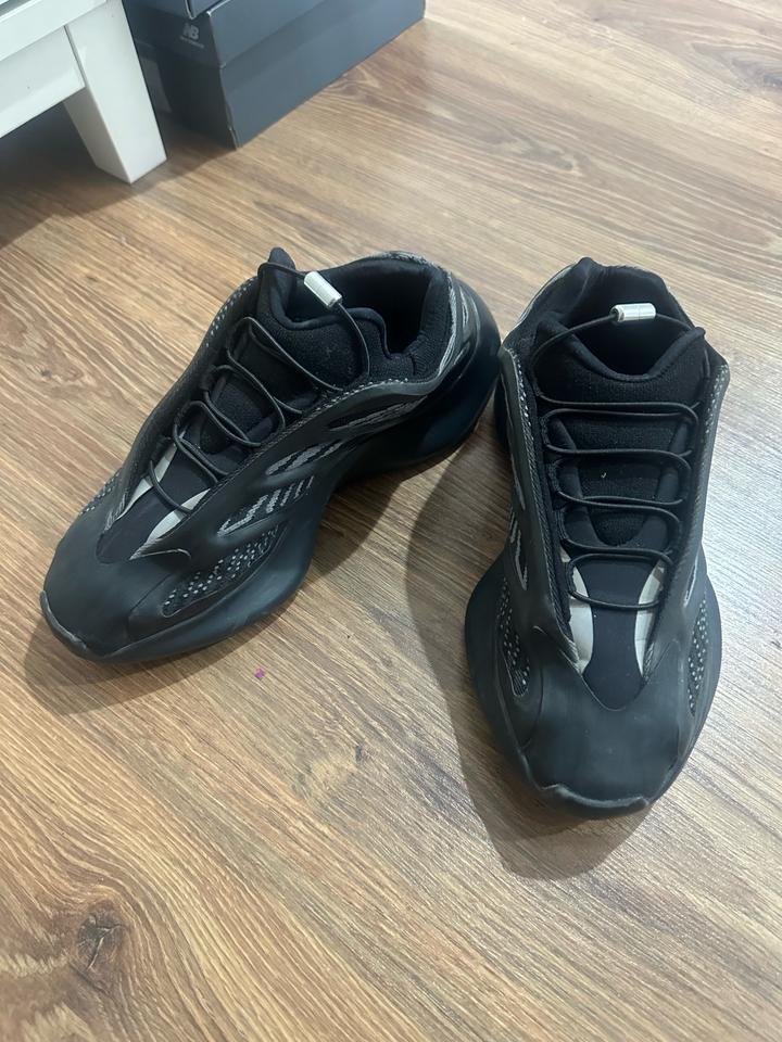 Adidas Ozelia кроссовки