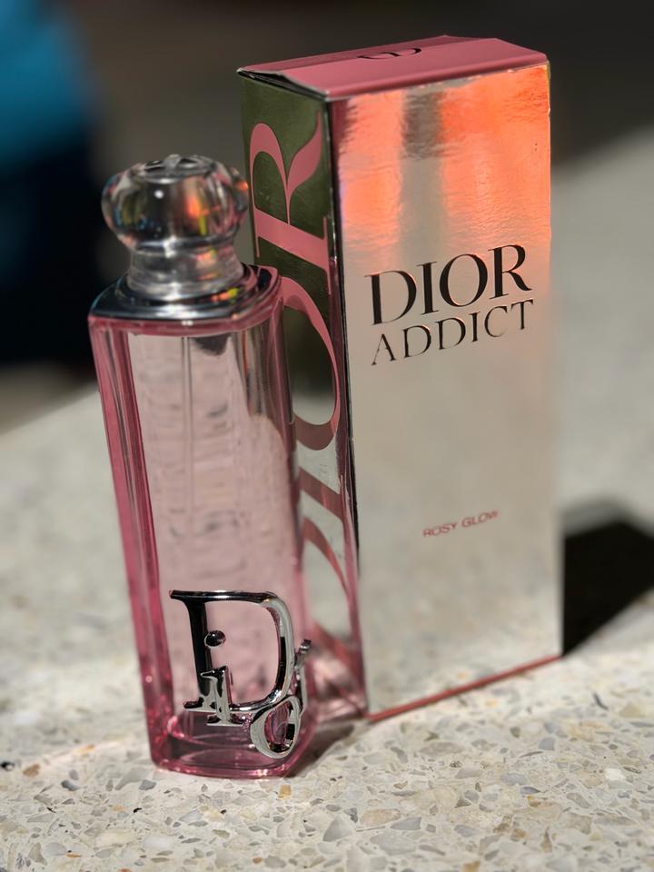 💗 Dior Addict Rosy Glow Eau de Parfum 💗новые , батч код имеется на фото