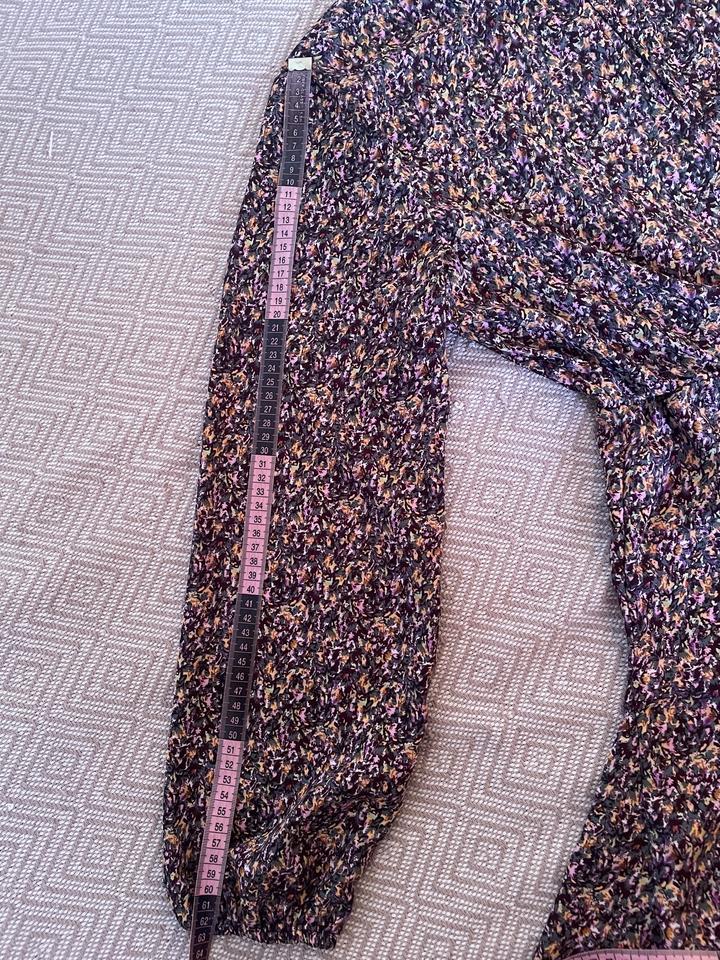 Цветочное легкое платье.