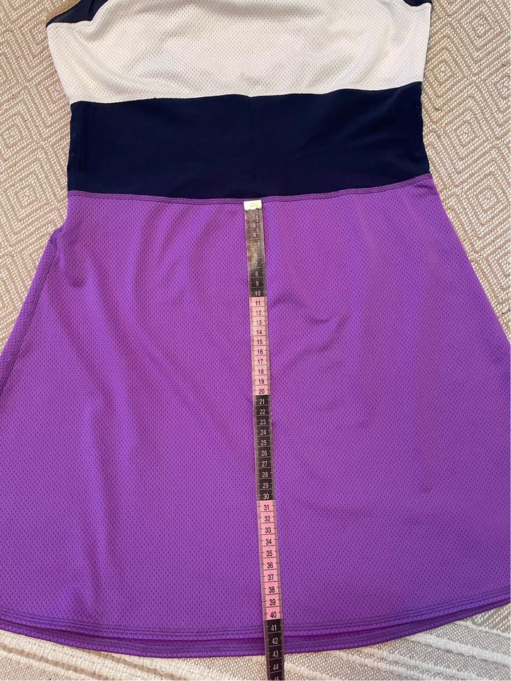 Теннисное платье Nike