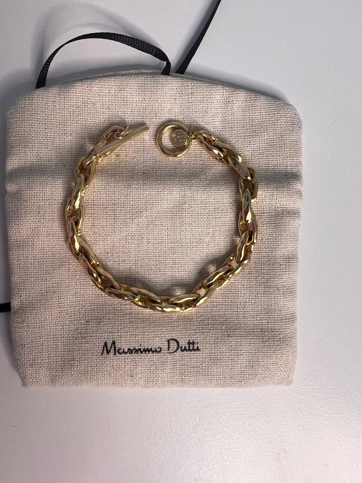 Стильный браслет Massimo Dutti