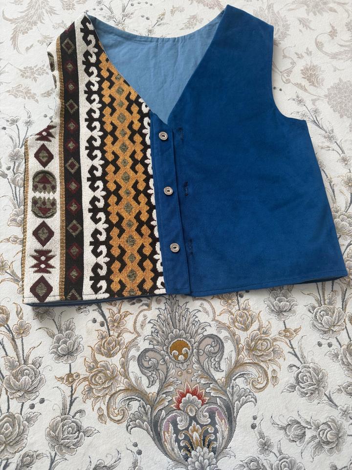 Национальная жилетка для мальчика