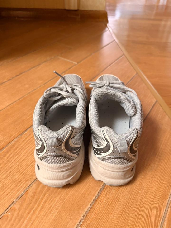 New balance кроссовки
