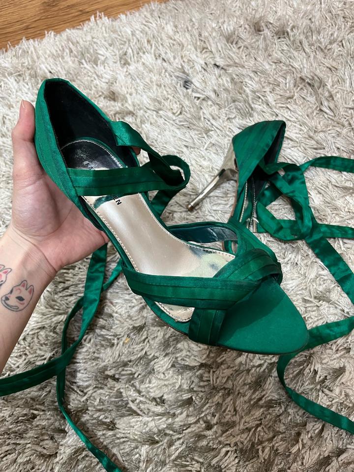 Босоножки Karen Millen на шнуровке