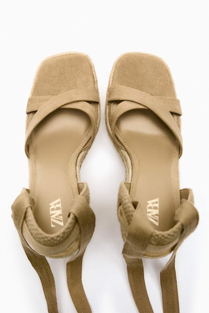 Босоножки ZARA
