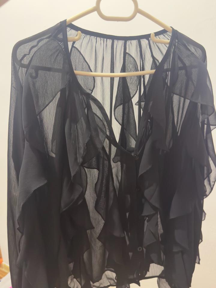 Черная рубашка