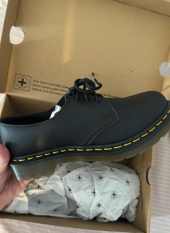 Модель Dr. Martens 1461 Virginia (Мягкая кожа)