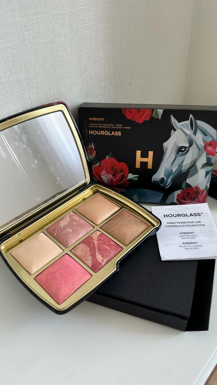 1:1 палетка Hourglass Horse Лошадь