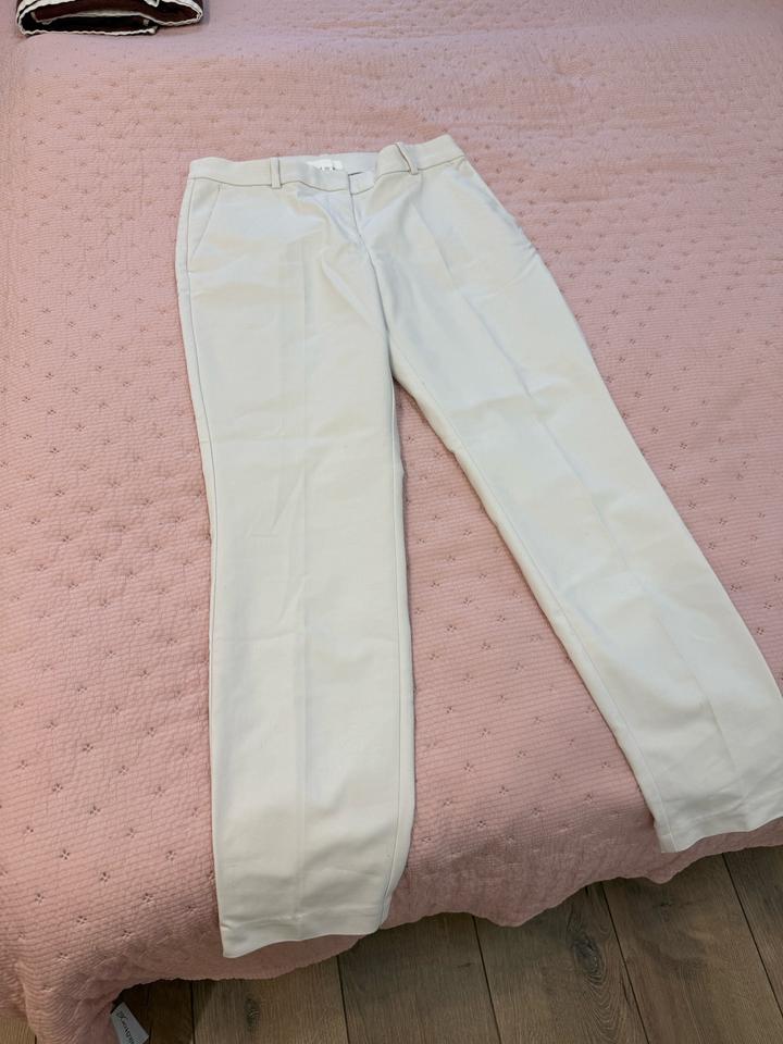 Классические брюки от H&M