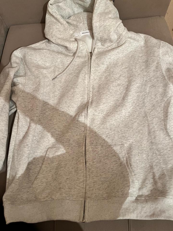 Сером цвете