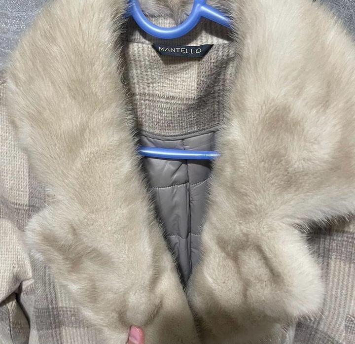 Пальто с норковыми ставками