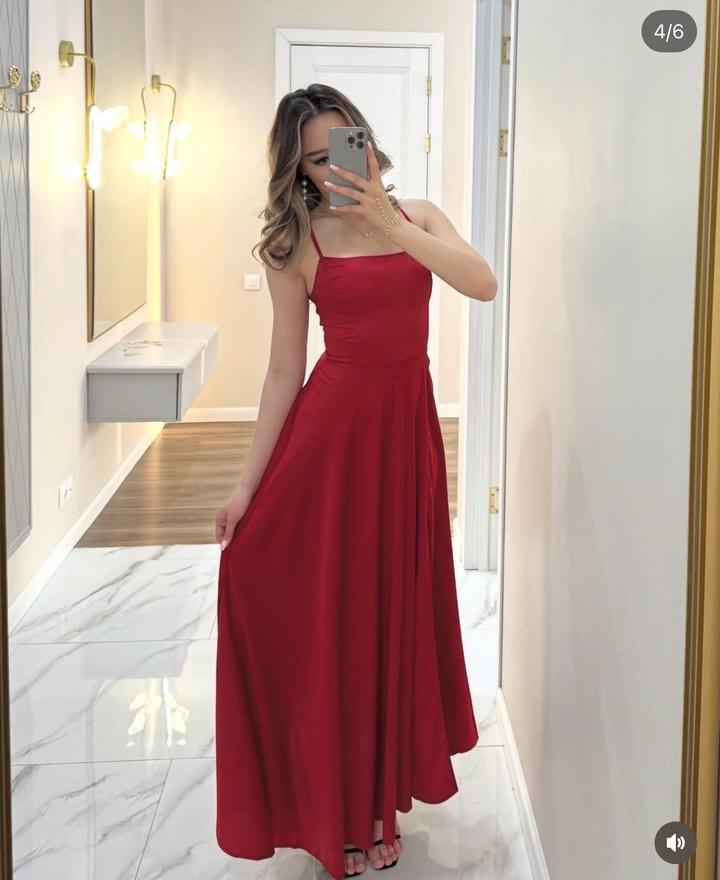 Красное платье