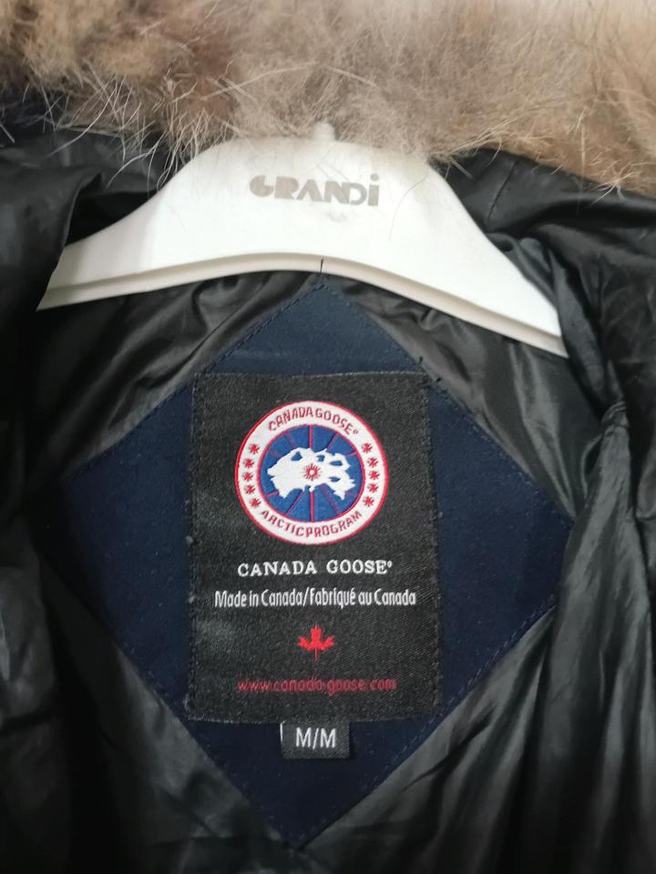 Пуховик Canada goose