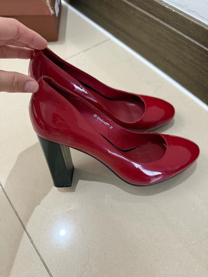 Лодочки на устойчивом каблуке