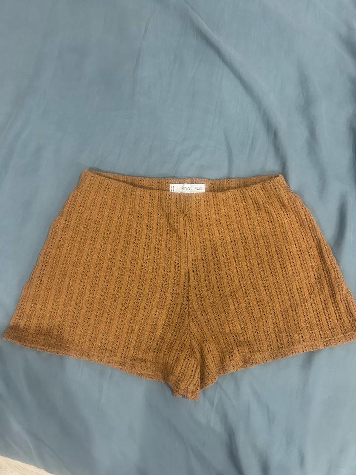 Шорты Mango