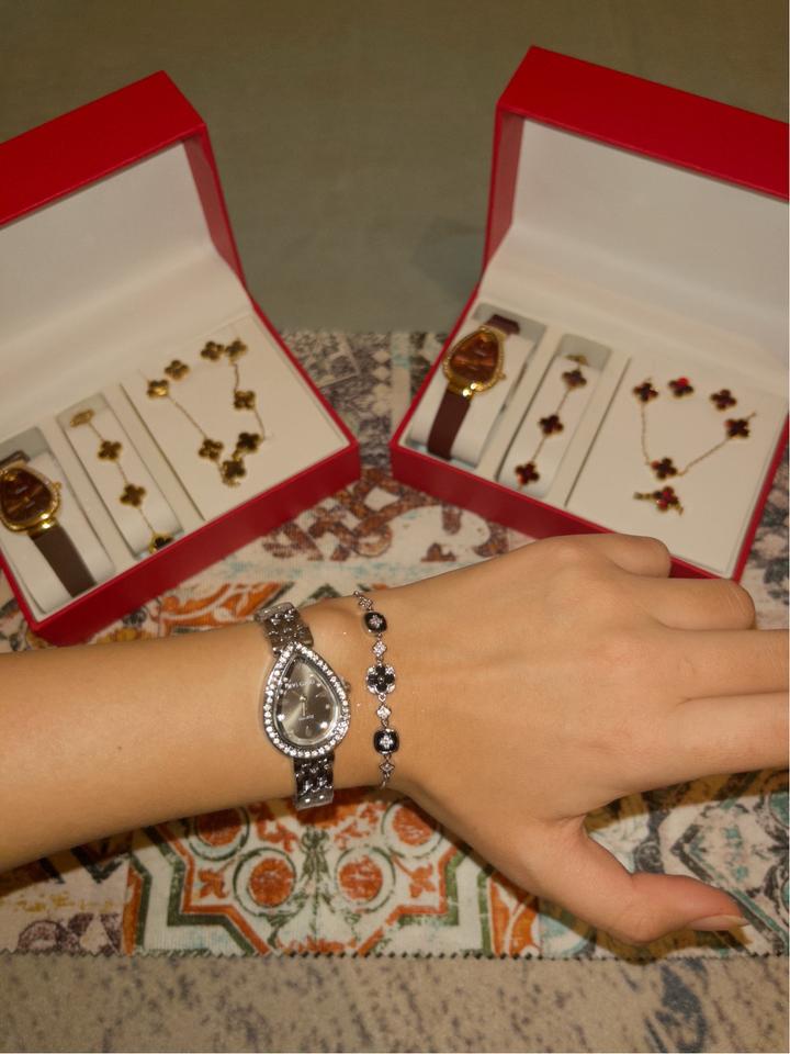 Набор украшений