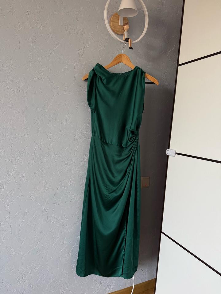 Платье Zara