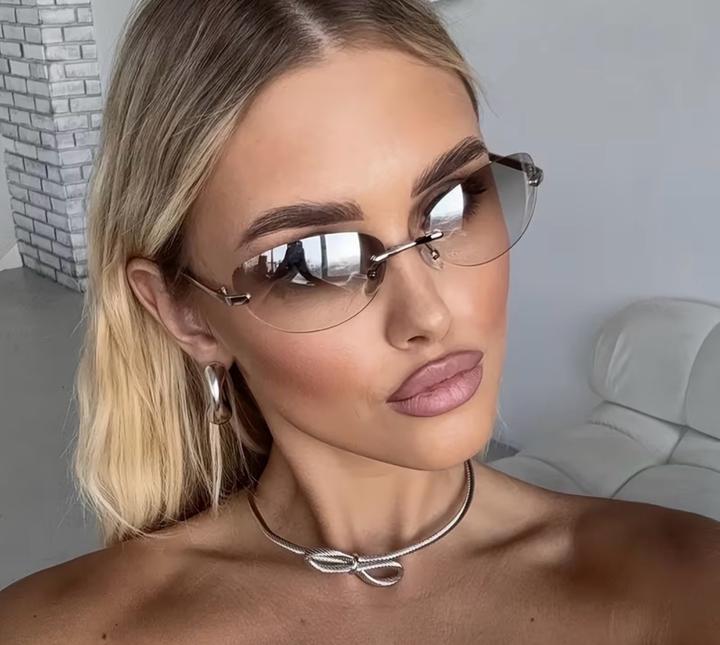 Очки в стиле Miu miu