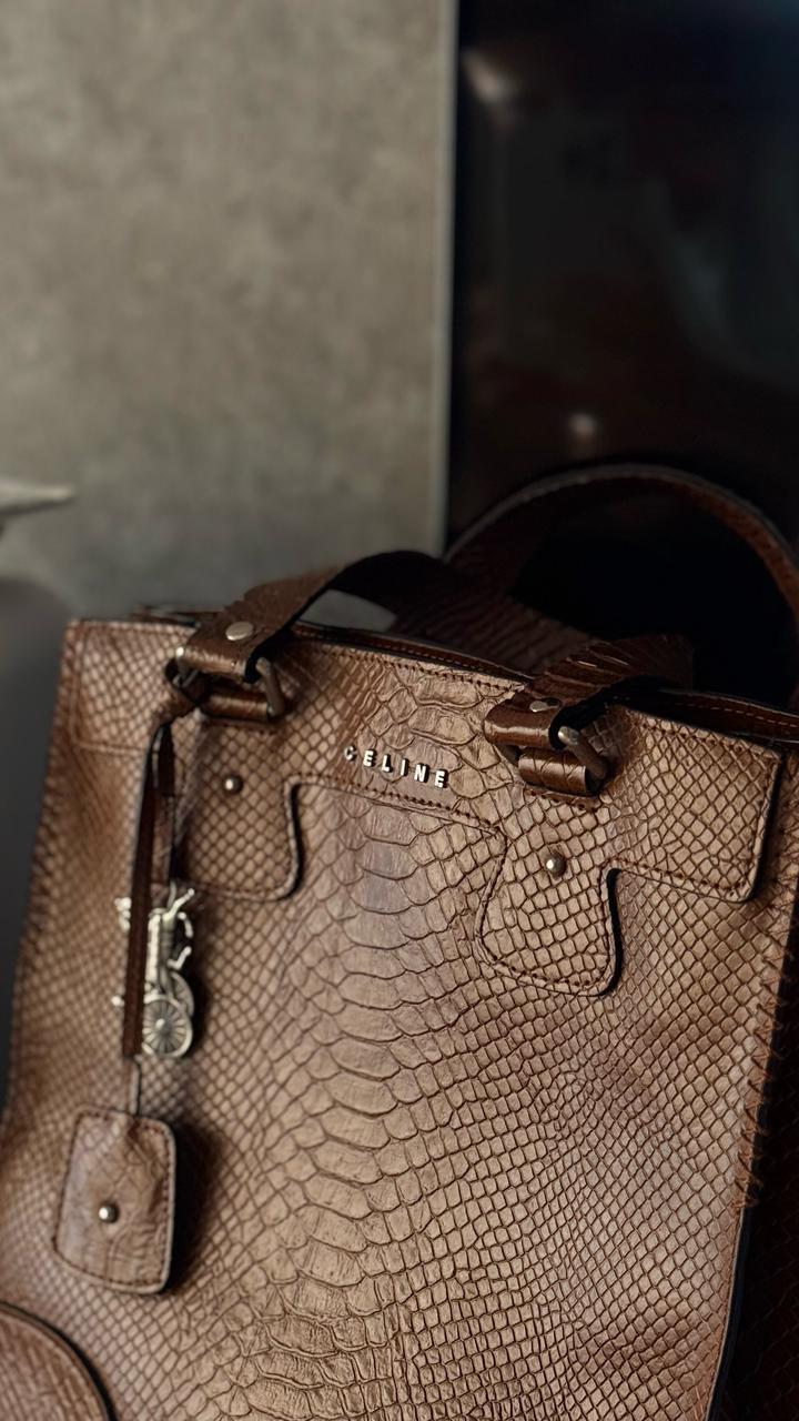 Сумка CELINE, модель из линии Luggage / Phantom Tote